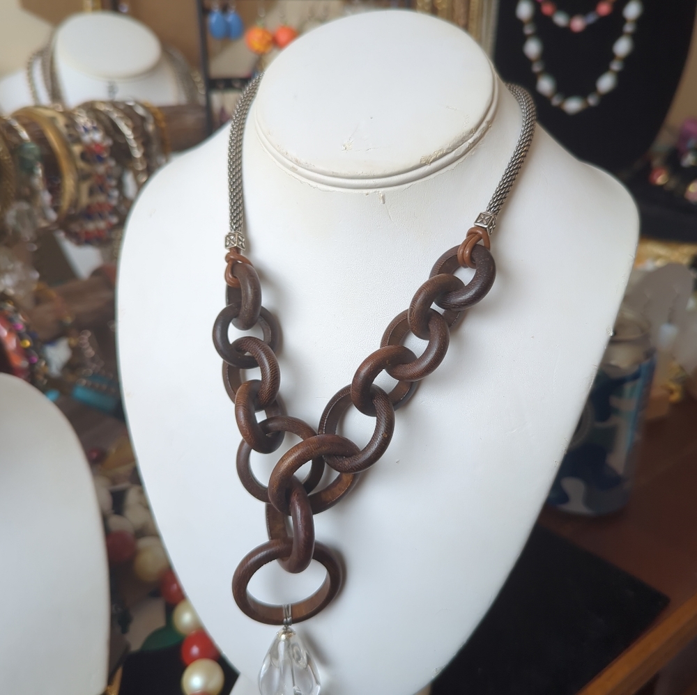 Wooden statement Necklace